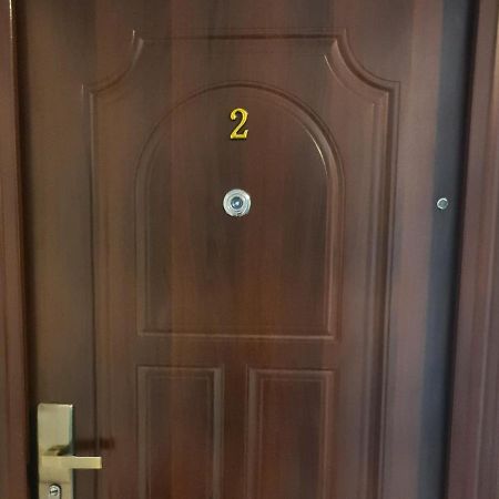 Ultracentral Golden Apartament 2 수체아바 외부 사진
